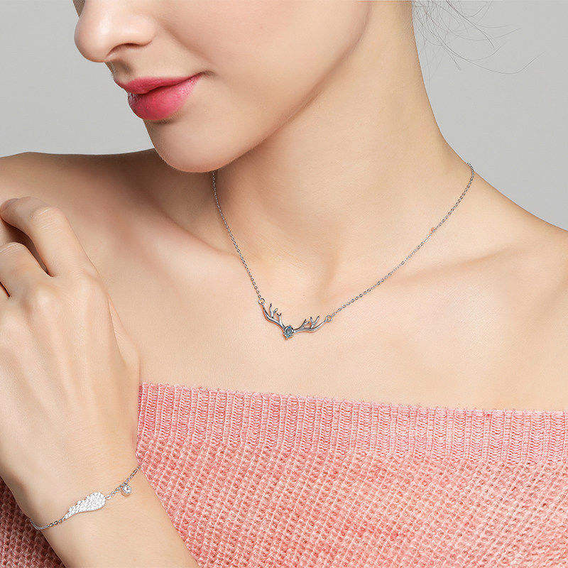 Elegant Antler  Necklace