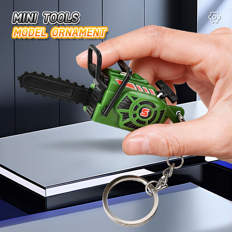 Mini Mechanical Chainsaw Keychain