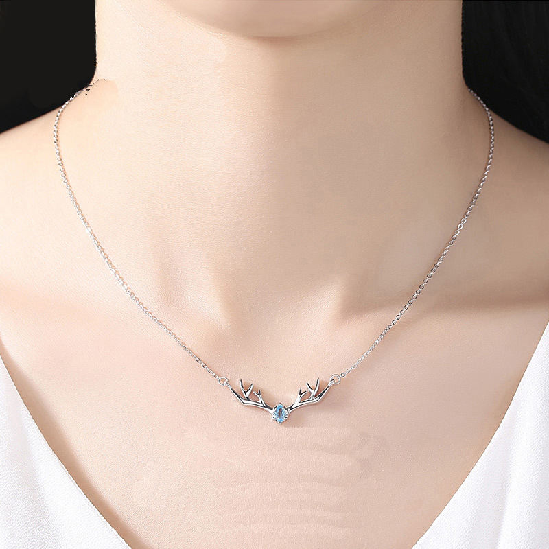 Elegant Antler  Necklace