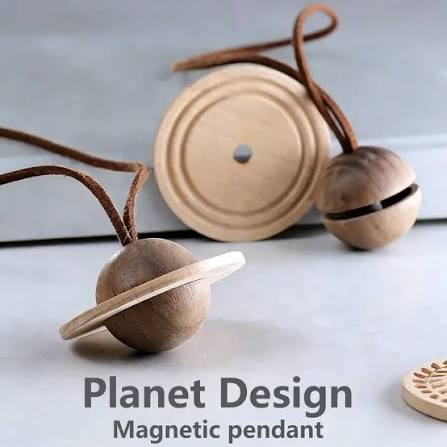 Saturn Shaped Wooden  Car Hanging Diffuser